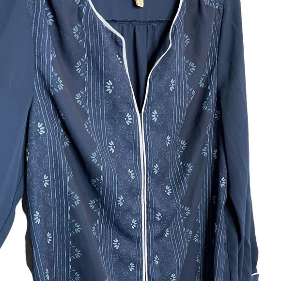 ModCloth Women’s Long Sleeve Blue Blouse Size Small - Picture 5 of 7